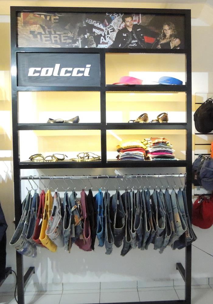 Inaugurada reforma e novo designer da loja Mãozinha Grifes e Marcas - Imagem 1