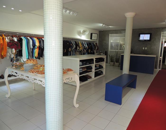 Inaugurada reforma e novo designer da loja Mãozinha Grifes e Marcas - Imagem 31