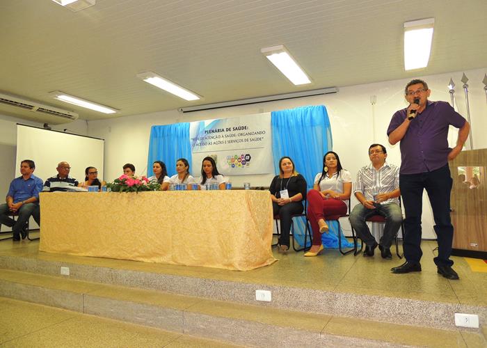 Município realiza com a participação da povo a I Plenária de Saúde - Imagem 17