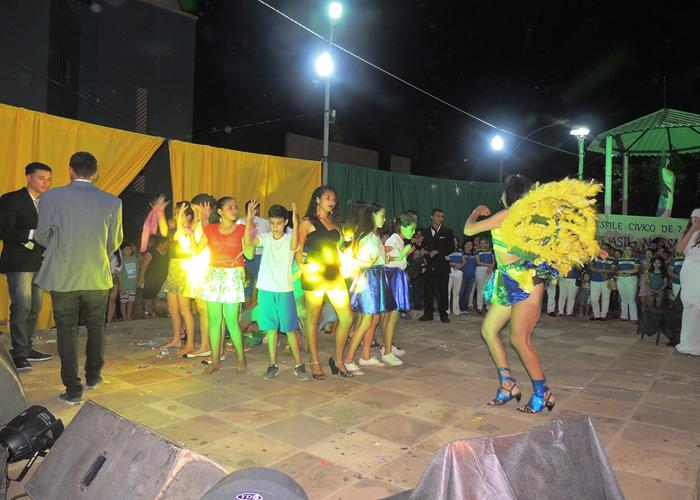 Desfile do 7 de Setembro destaca a história do Brasil  - Imagem 352