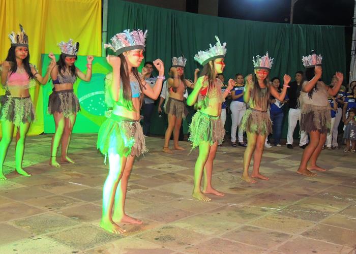Desfile do 7 de Setembro destaca a história do Brasil  - Imagem 338