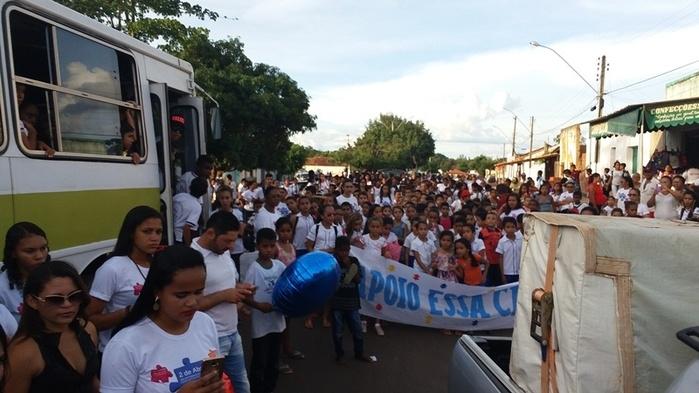 Caminhada  (Crédito: Ronaldo Figueiredo )