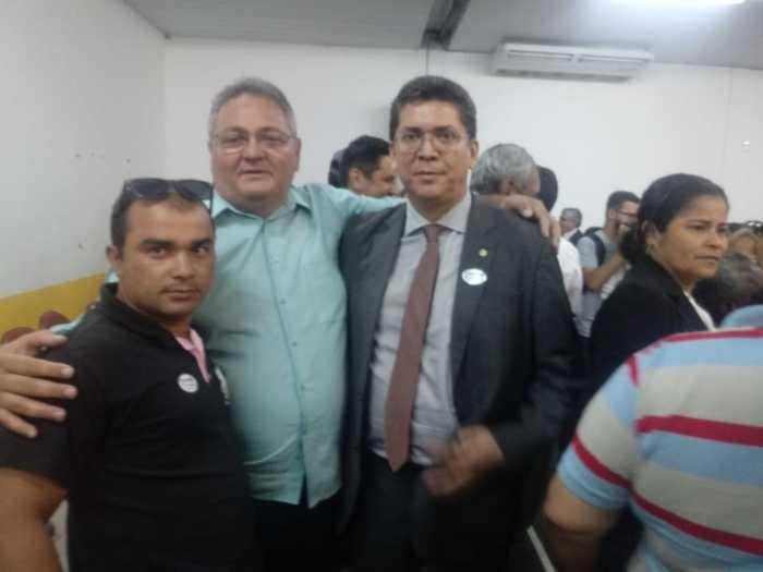 Conselheiros de Parnarama com o Secretário Jefferson Portela (Crédito: Aristeu Carvalho)