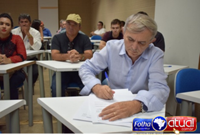 Zenon Bezerra, prefeito de Monsenhor Hipólito