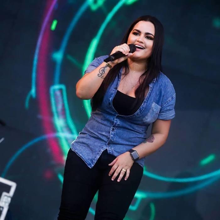 Mara Pavanelly no São João de União - Imagem 2