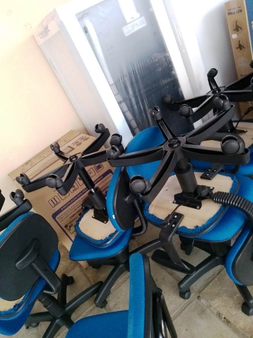Prefeitura compra móveis, equipamentos, eletrônicos e material didático para todo setor social  - Imagem 6