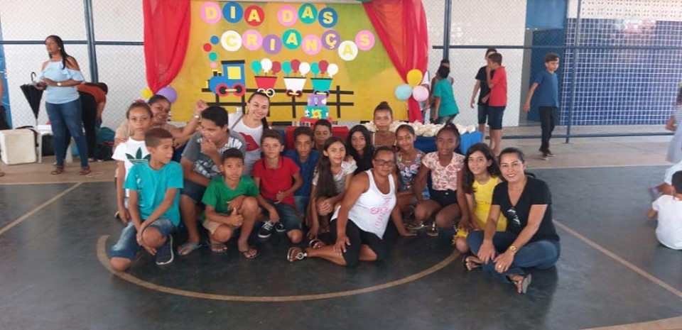 Educação municipal de Santo Inácio realiza semana da criança com muitas brincadeiras - Imagem 19
