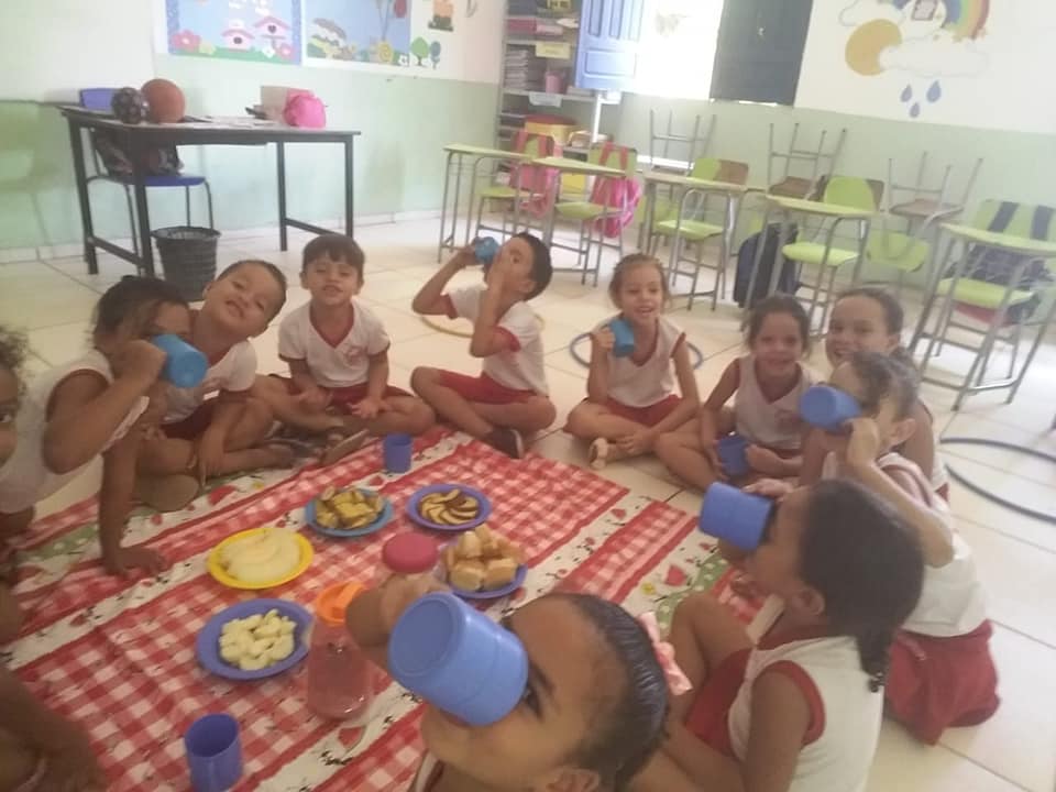 Educação municipal de Santo Inácio realiza semana da criança com muitas brincadeiras - Imagem 17