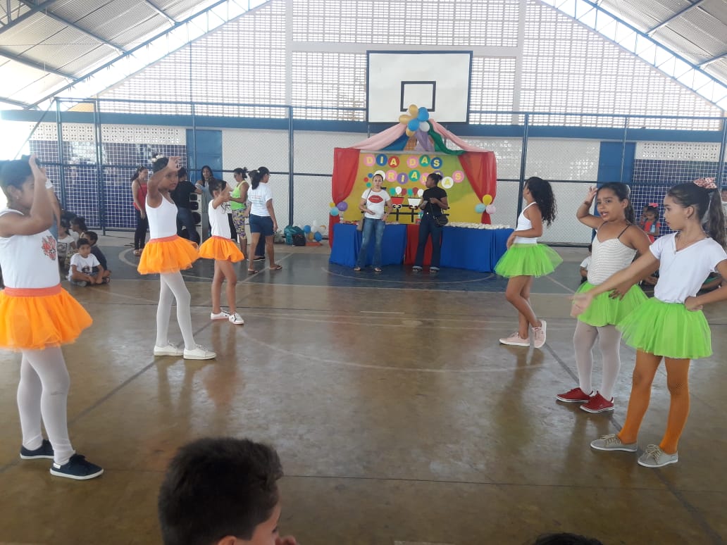 Educação municipal de Santo Inácio realiza semana da criança com muitas brincadeiras - Imagem 22