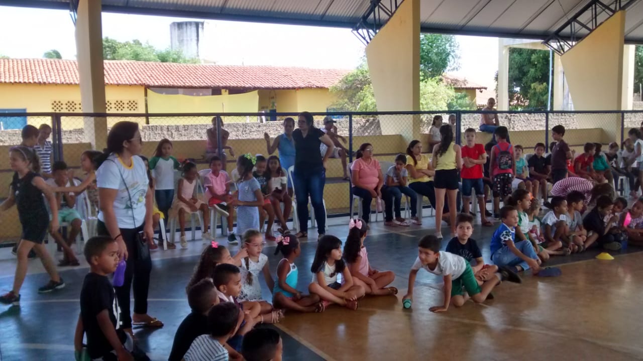 Educação municipal de Santo Inácio realiza semana da criança com muitas brincadeiras - Imagem 26