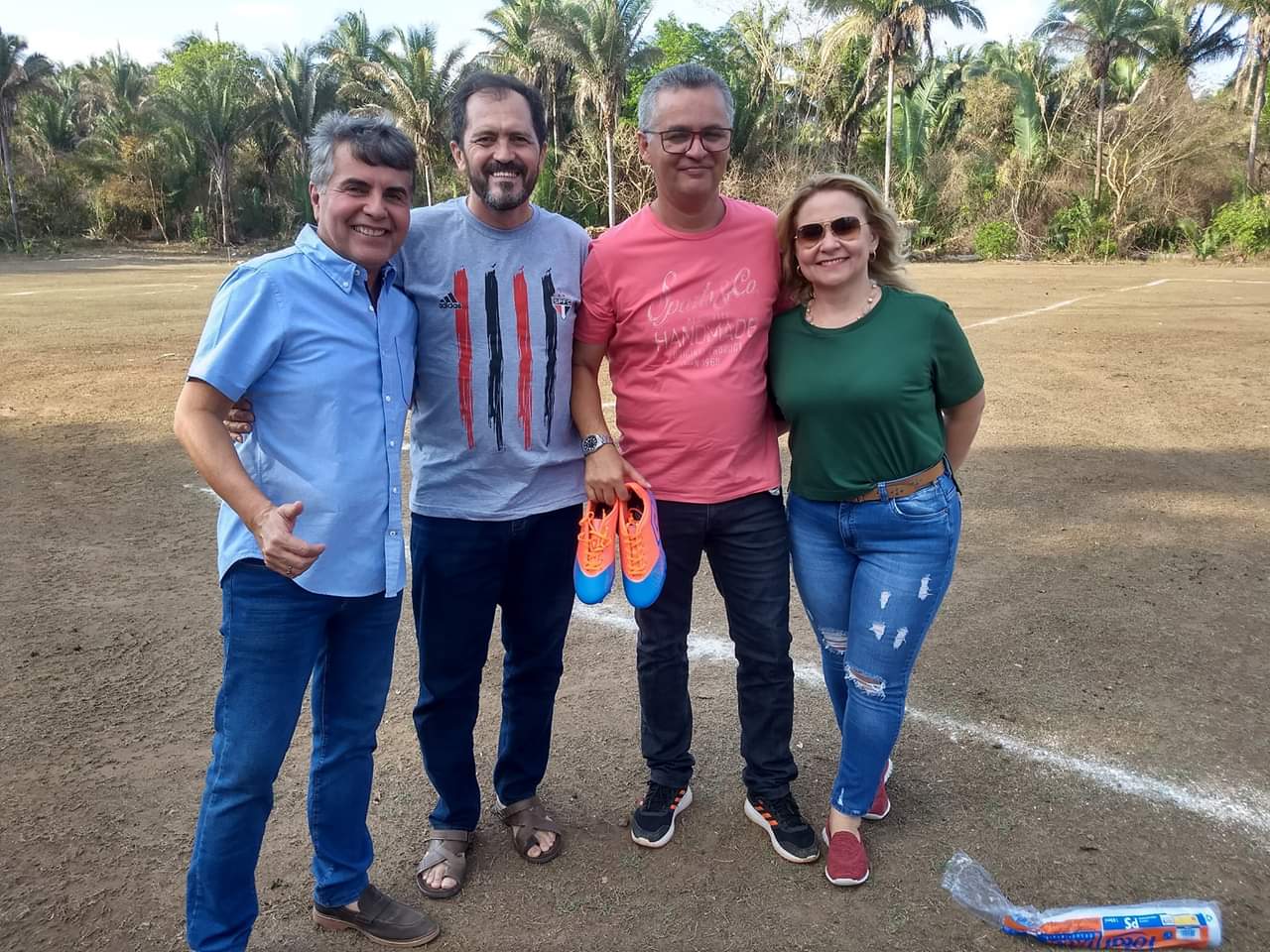 Prefeito João Luiz passa o feriado entregando serviços e participando de eventos - Imagem 46