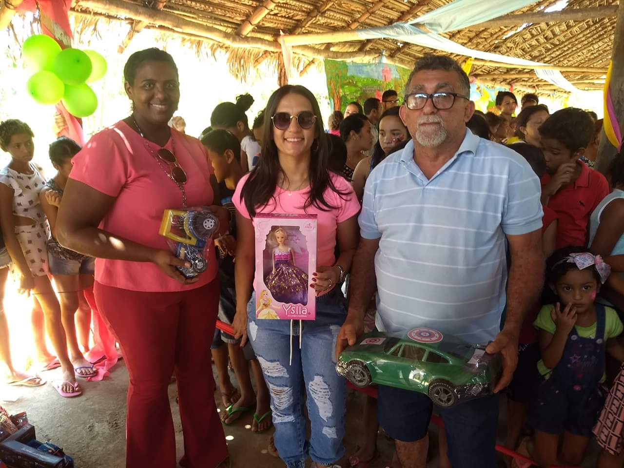 Prefeito João Luiz passa o feriado entregando serviços e participando de eventos - Imagem 12