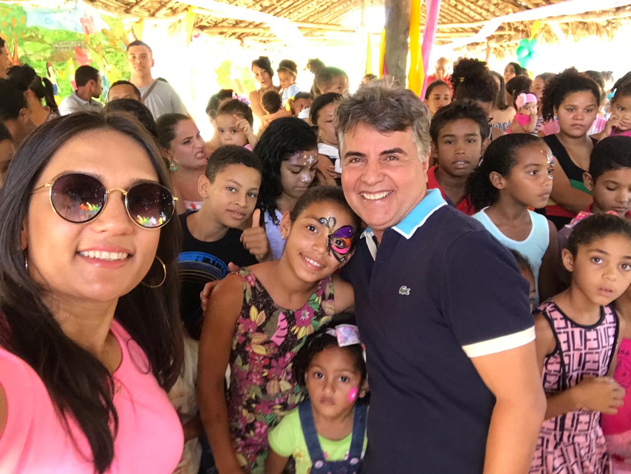 Prefeito João Luiz passa o feriado entregando serviços e participando de eventos - Imagem 7