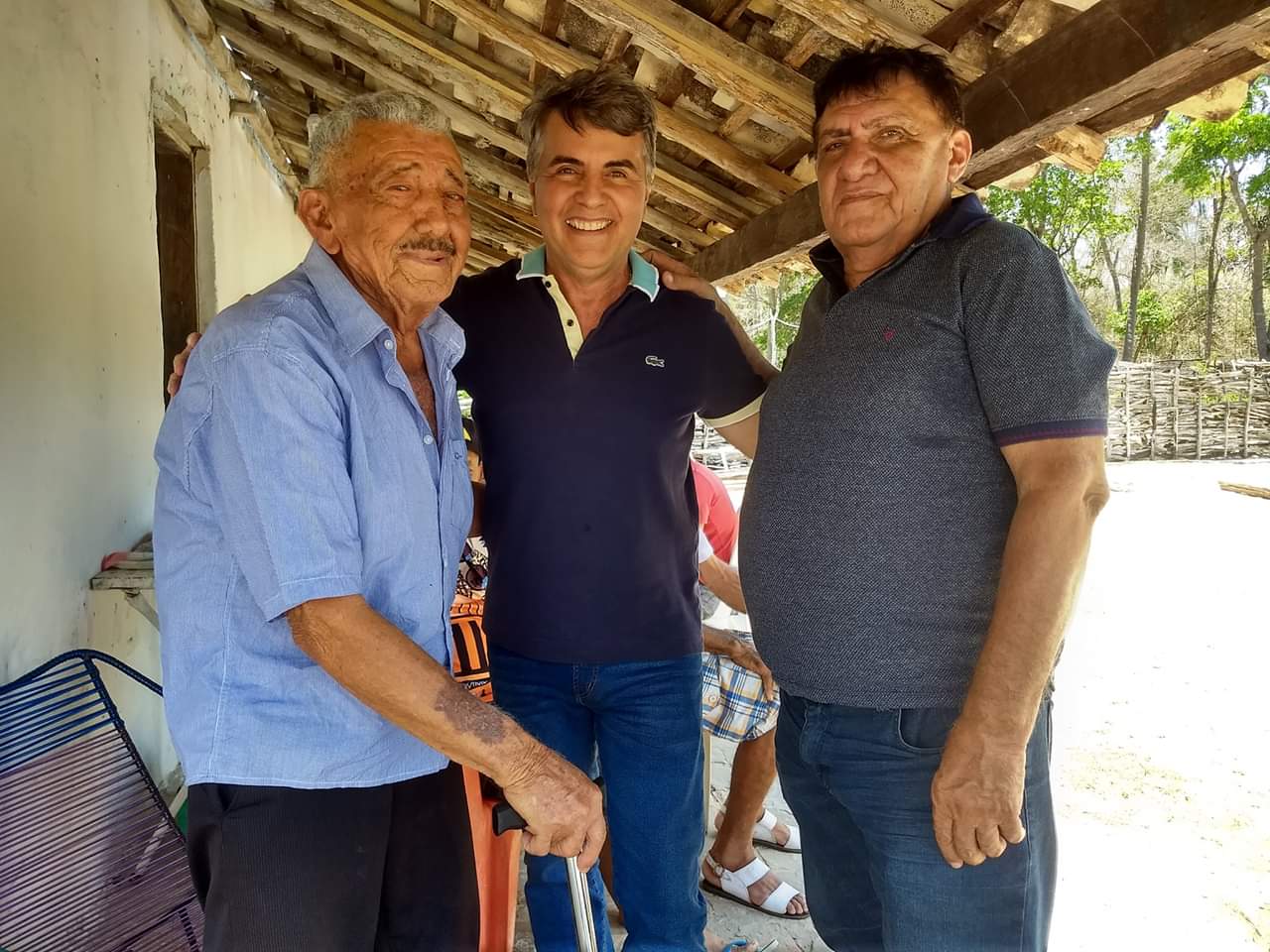 Prefeito João Luiz passa o feriado entregando serviços e participando de eventos - Imagem 24