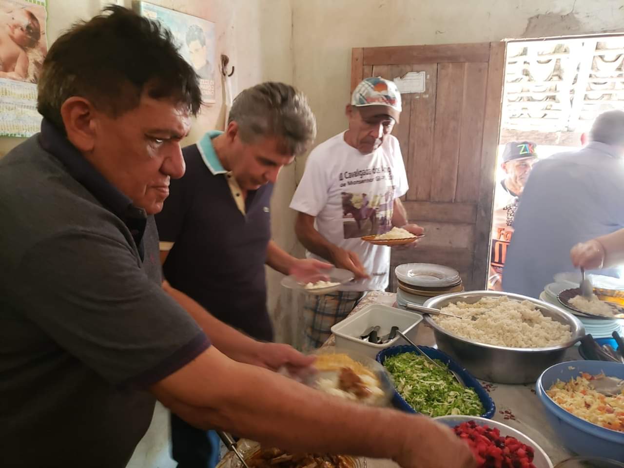 Prefeito João Luiz passa o feriado entregando serviços e participando de eventos - Imagem 27