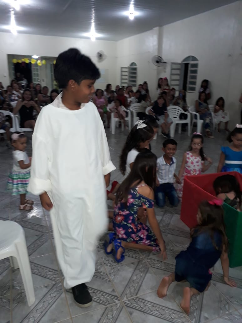 Primeira Igreja Batista de Santo Inácio realiza entrega de brinquedos no dia da criança - Imagem 2