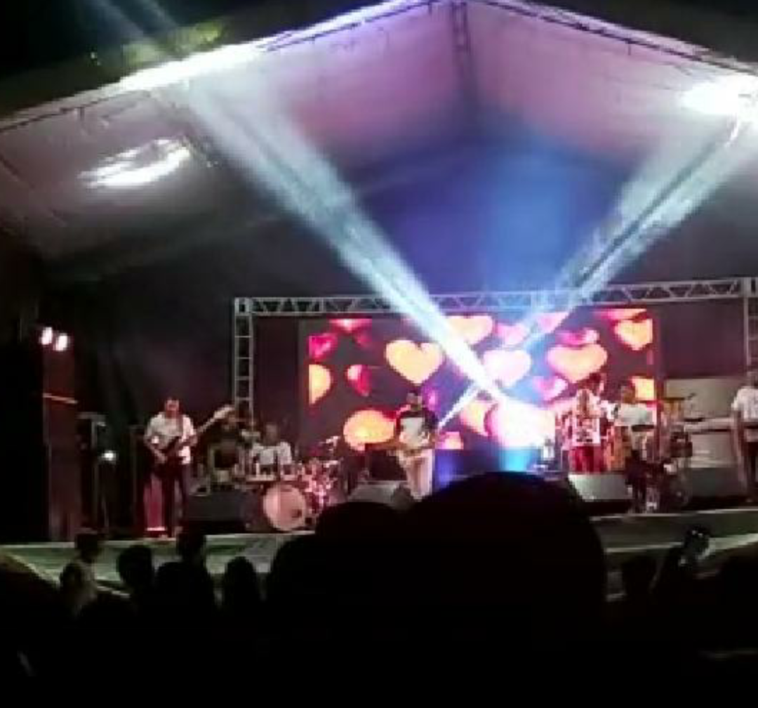 Prefeito João Luiz passa o feriado entregando serviços e participando de eventos - Imagem 54