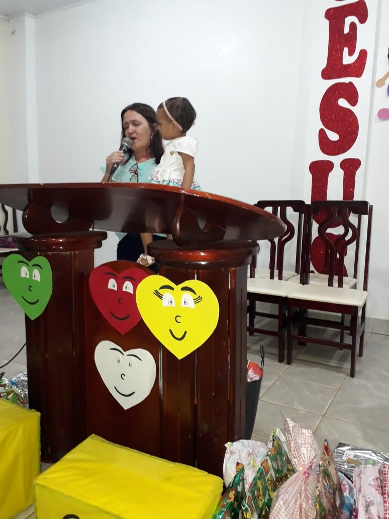 Primeira Igreja Batista de Santo Inácio realiza entrega de brinquedos no dia da criança - Imagem 3