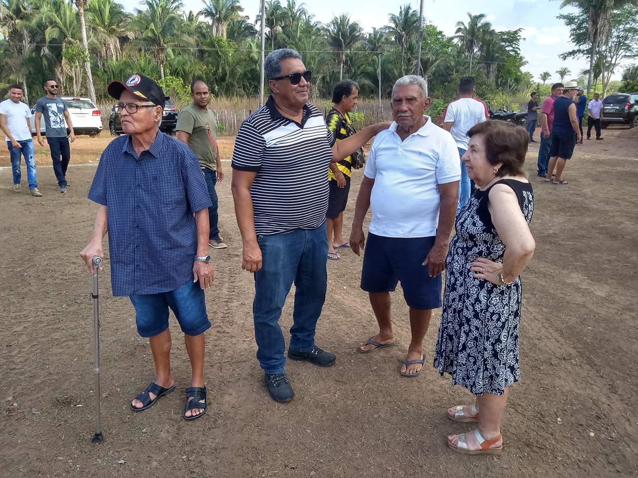Prefeito João Luiz passa o feriado entregando serviços e participando de eventos - Imagem 47