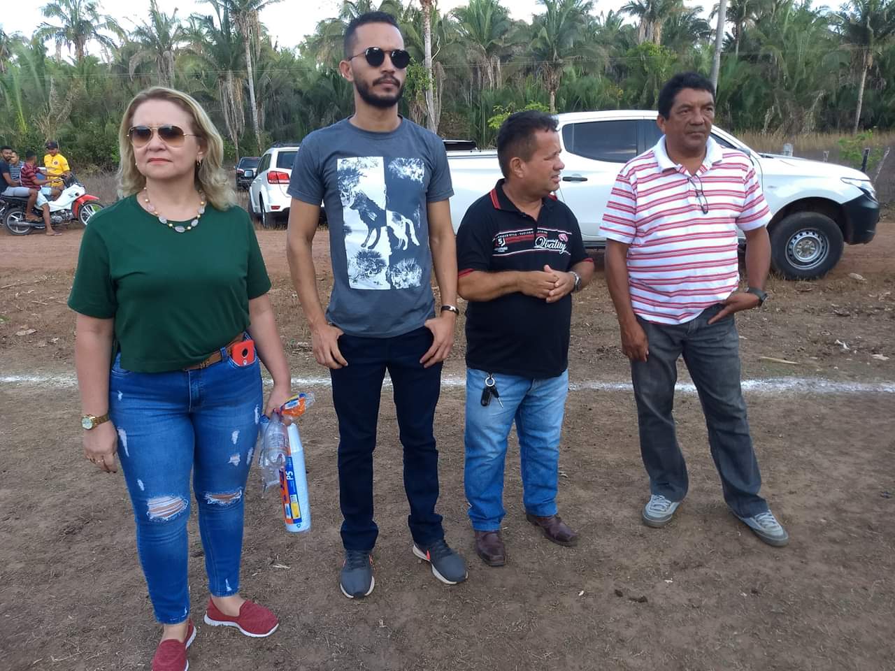 Prefeito João Luiz passa o feriado entregando serviços e participando de eventos - Imagem 45