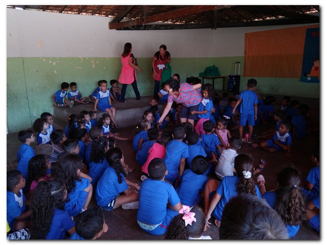 Escola Municipal Arlindo Cipriano Leal comemorou o Dia da Criança  - Imagem 1