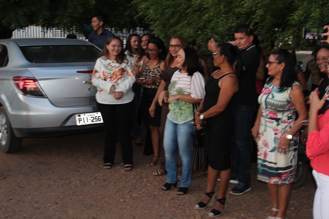 Professores são homenageados durante caminhada em Santo Inácio  - Imagem 2