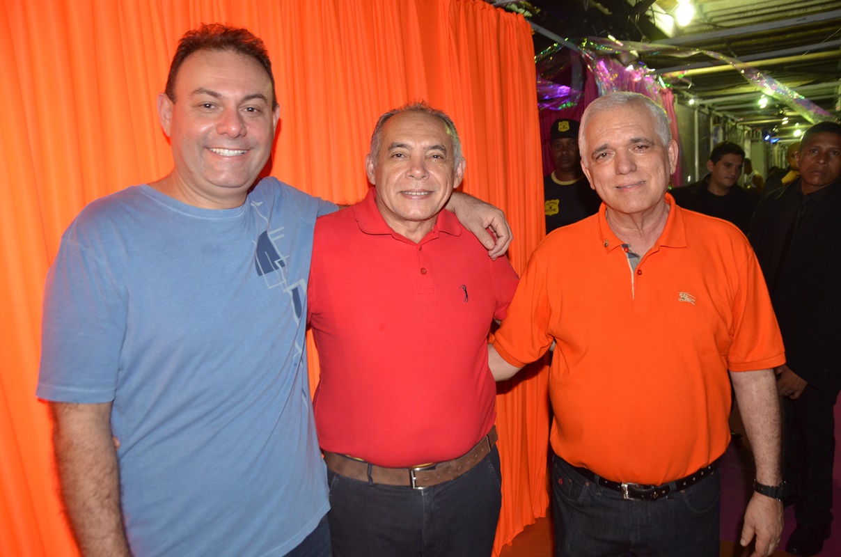 Políticos de Teresina marcam presença nos camarotes corporativos - Imagem 4