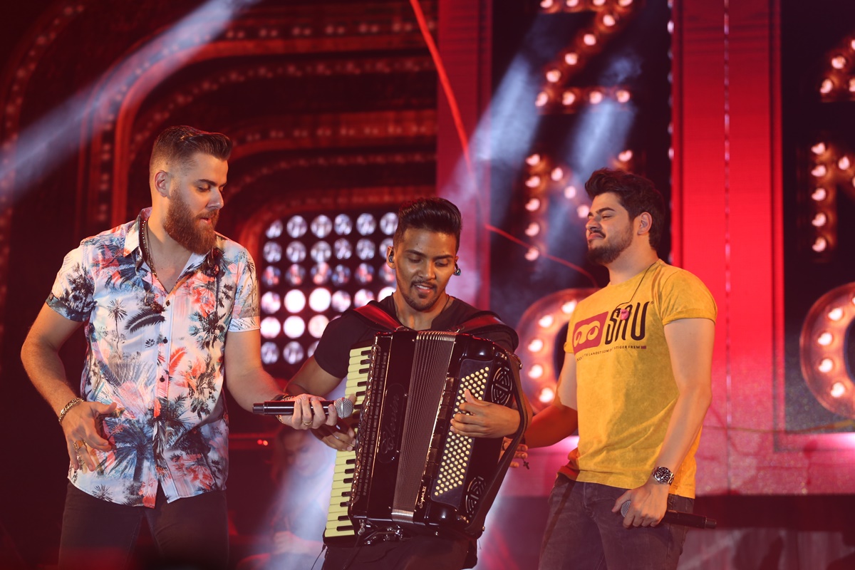 Zé Neto e Cristiano abrem os shows do Camarote Devassa - Imagem 1