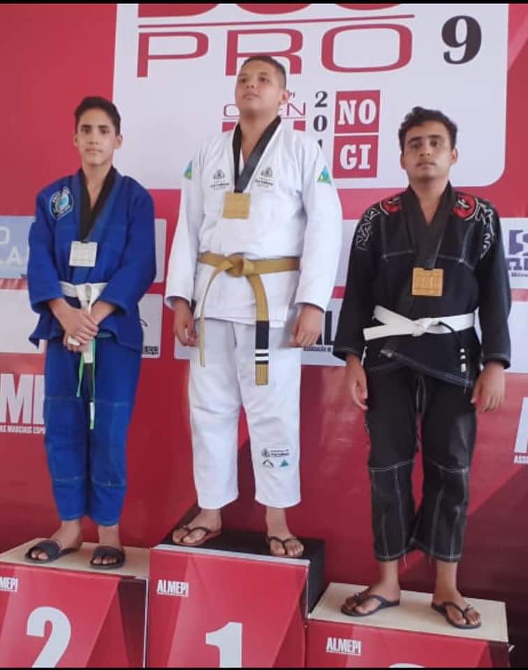 Prefeito João Luiz investe e apoia os atletas do município - Imagem 5