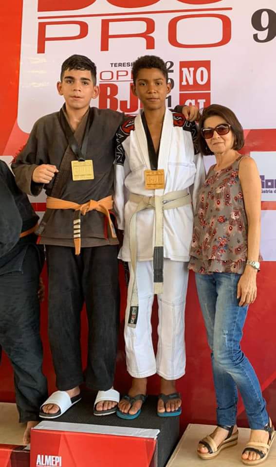 Prefeito João Luiz investe e apoia os atletas do município - Imagem 10