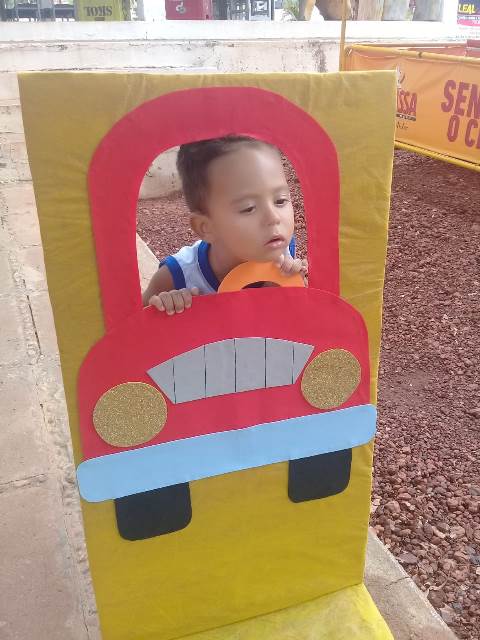 Confira as imagens do Dia de Lazer para as crianças do PCF em Dom Expedito Lopes - Imagem 27