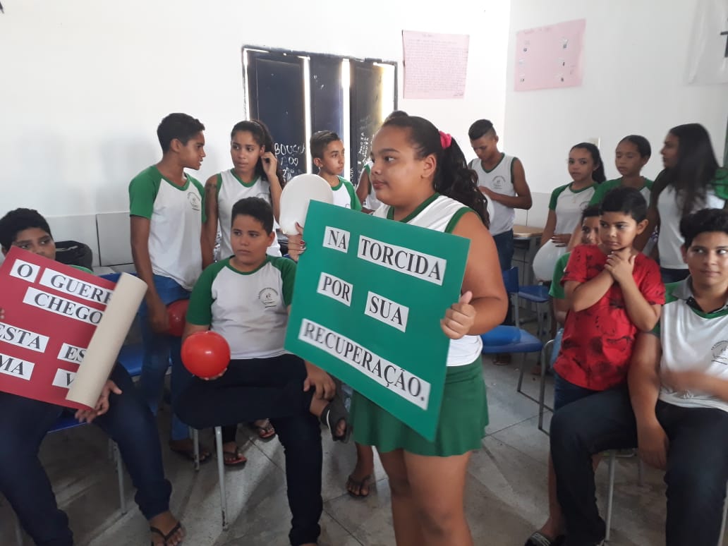 Alunos e professores fazem homenagem e acolhem o adolescente Felipe Gabriel   - Imagem 11