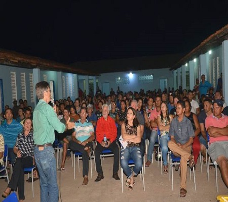 Valmir Barbosa decreta ponto facultativo na próxima segunda-feira(28) em homenagem aos servidores públicos 