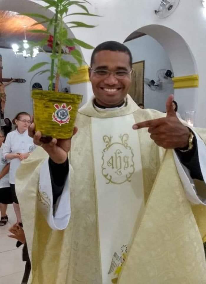 Padre Walfran Rios comemora 06 anos de sacerdócio com missa festiva  - Imagem 9