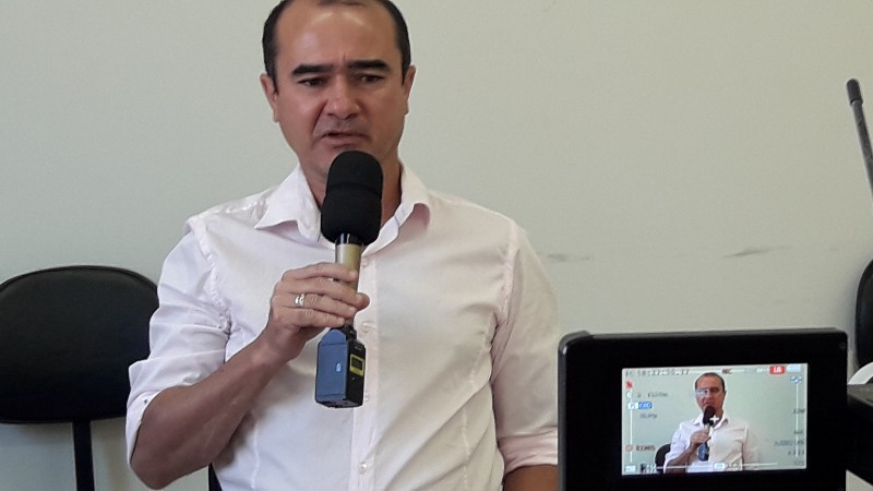 Edson Carlos Secretário Municipal de Educação 