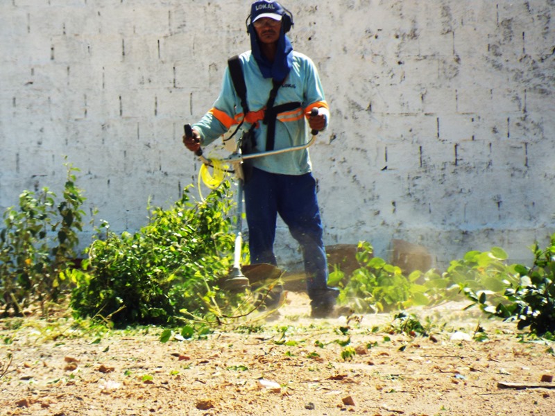 Município prepara cemitérios para a chegada do dia de finados  - Imagem 34