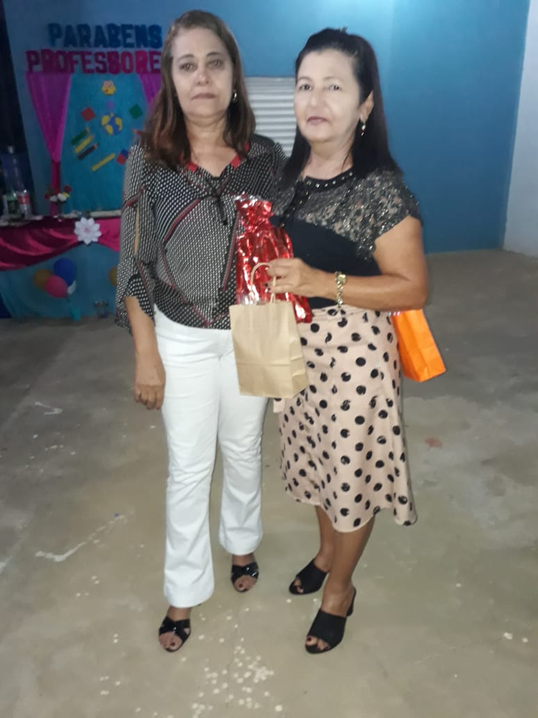 Professores participam de comemoração organizada pela Igreja Batista de Santo Inácio - Imagem 40