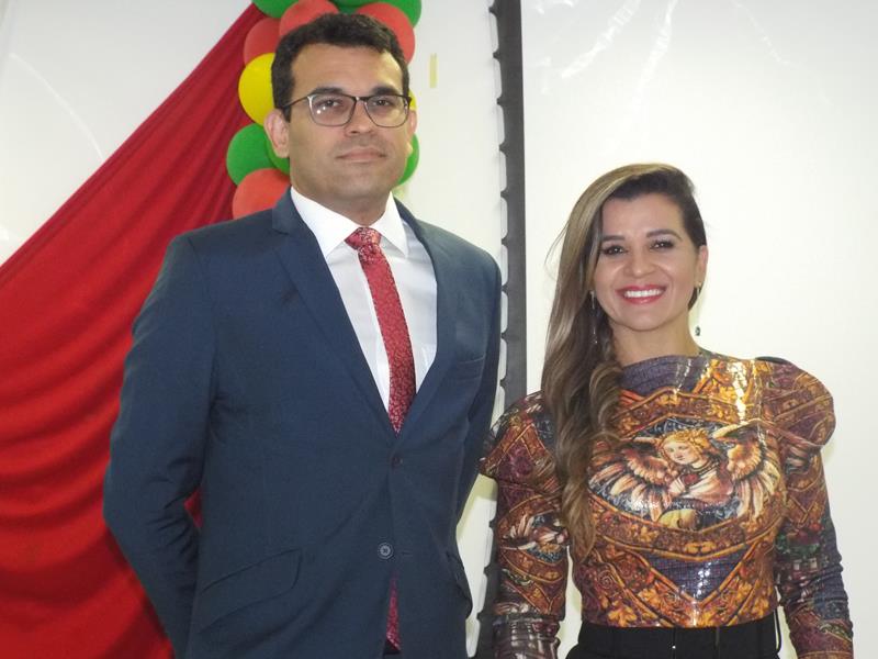 A convite da Drª Esmaela Macêdo Dr. Alexandre Nogueira ministra palestra sobre a nova lei eleitoral  - Imagem 1