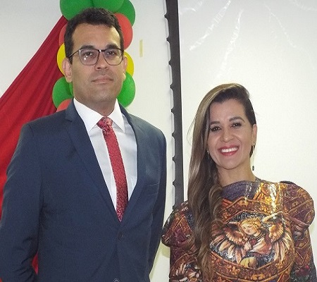 A convite da Drª Esmaela Macêdo Dr. Alexandre Nogueira ministra palestra sobre a nova lei eleitoral 