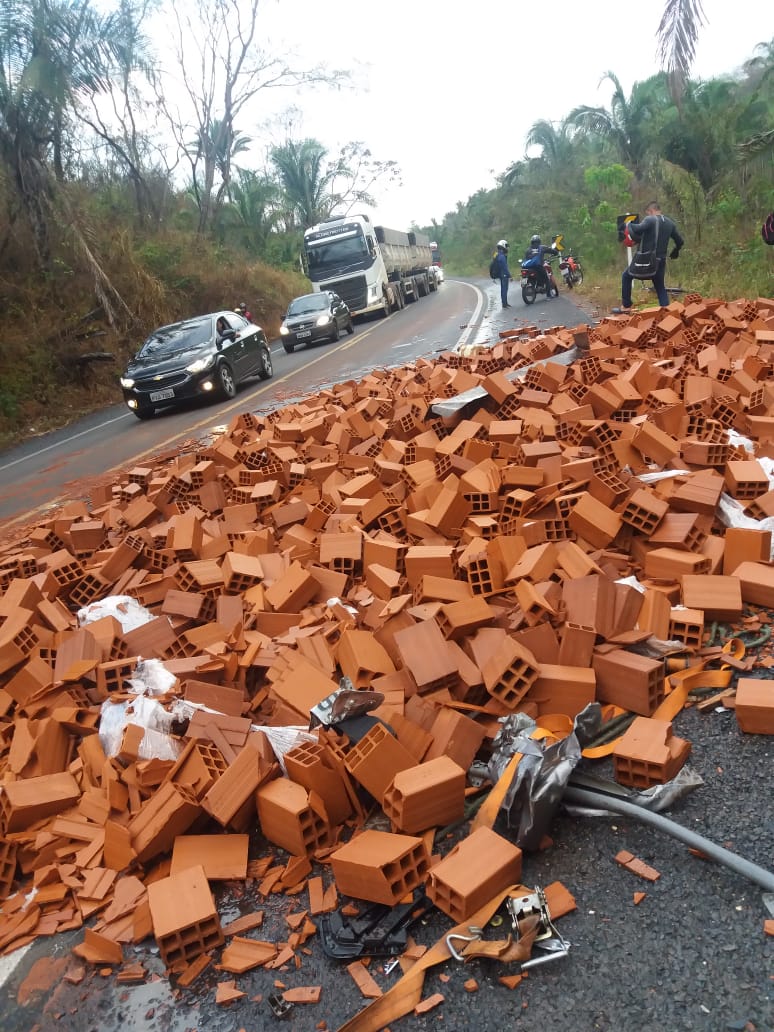 Acidente e mortes na curva da morte - Imagem 3