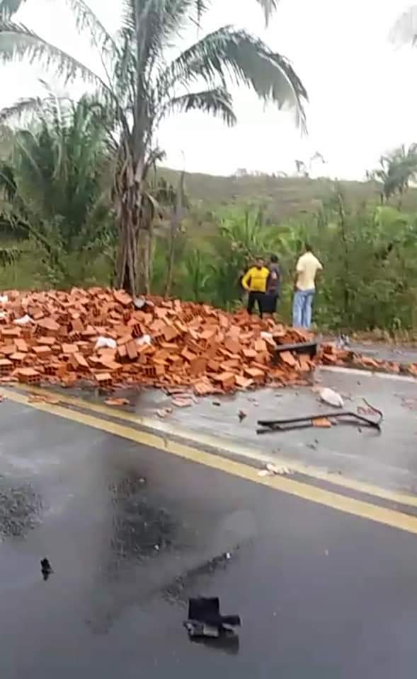 Acidente e mortes na curva da morte - Imagem 4