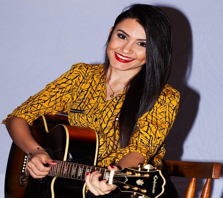 Antunietta, conquista público com a sua música “Me Segura”