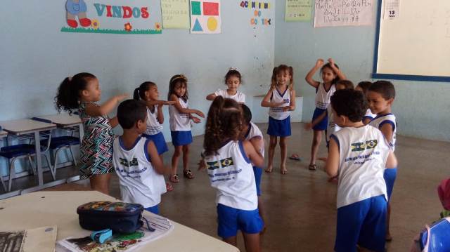 Escolas da Rede Municipal de Educação de Dom Expedito Lopes comemoram a Semana da Criança. - Imagem 20