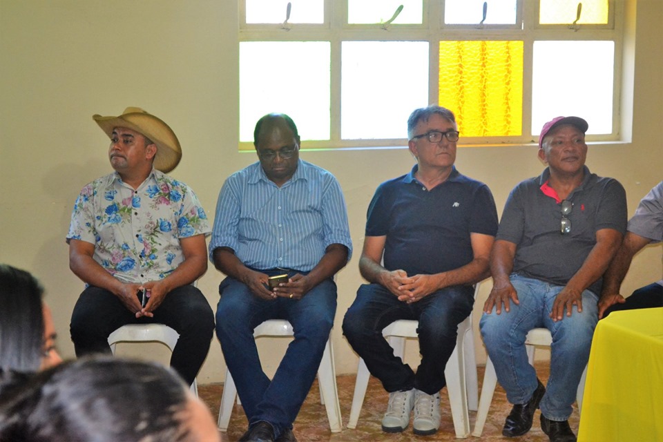 Moradores da zona rural de Joaquim Pires recebem casas pelo PNHR - Imagem 13