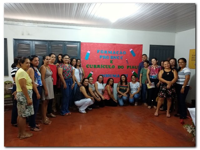 Secretaria de Educação realiza Formação Pro BNCC - Imagem 5