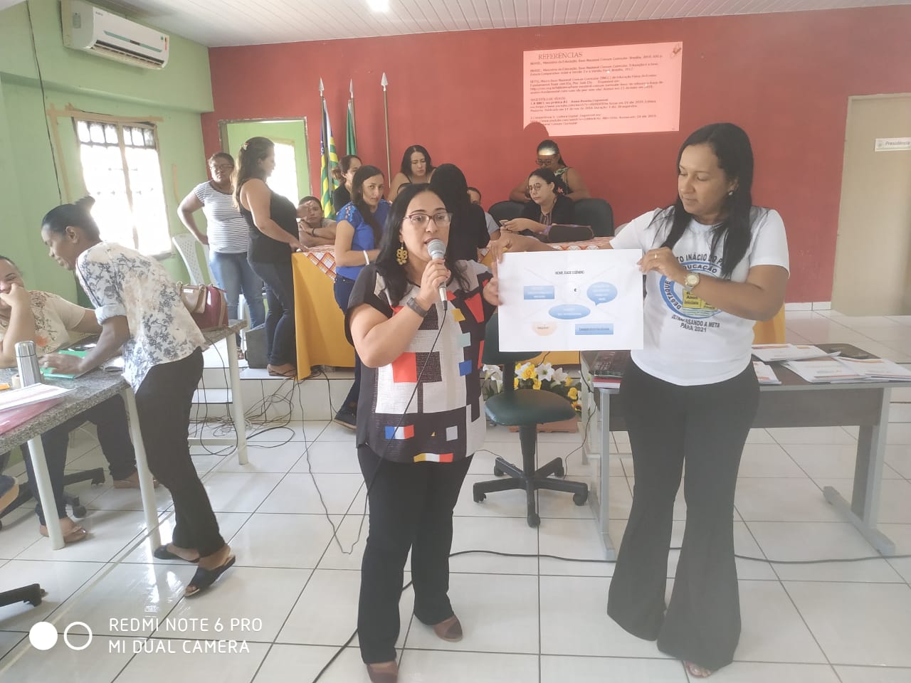 Secretaria municipal de educação de Santo Inácio realiza formação continuada para professores  - Imagem 8