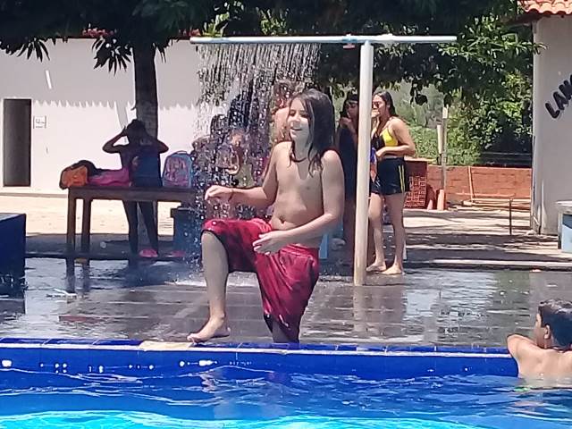 Scretaria de Assistência social de Dom Expedito Lopes promove confraternização para crianças e adolescentes. - Imagem 9