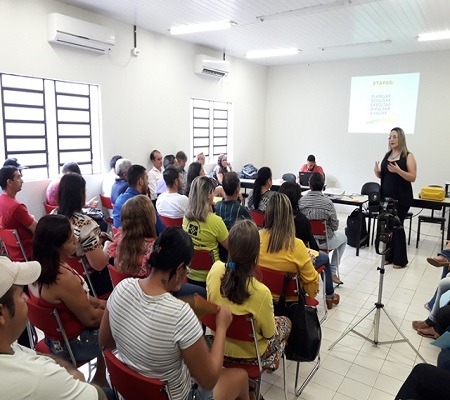 Prefeitura de Dom Expedito Lopes realiza palestra sobre Comunicação Integrada na Gestão Municipal