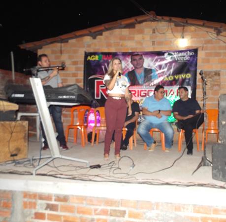 Rádio Cruzeiro AM concretiza campanha solidária com entrega de cestas de alimento  - Imagem 20