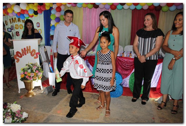 Escola Monsenhor Lopes realiza festa de formatura - Imagem 36